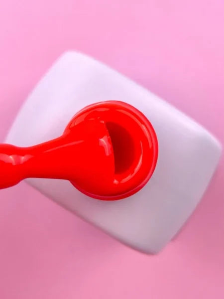 LUNAmoon Colour Varnish No.142, Hybrid Gel Polish, Full Coverage, Medium Viscosity